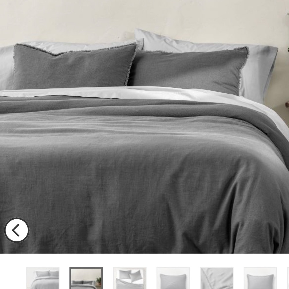 Casaluna Duvet and shams - Picture 2 of 4
